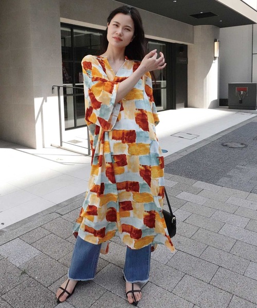 CORNERS（コーナーズ）の「ペイント柄オーバーサイズシャツワンピース（シャツワンピース・レディース・オレンジ・L/M）」の5枚目の写真