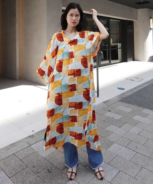 CORNERS（コーナーズ）の「ペイント柄オーバーサイズシャツワンピース（シャツワンピース・レディース・オレンジ・L/M）」の9枚目の写真