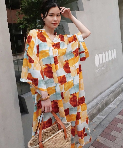 CORNERS（コーナーズ）の「ペイント柄オーバーサイズシャツワンピース（シャツワンピース・レディース・オレンジ・L/M）」の12枚目の写真