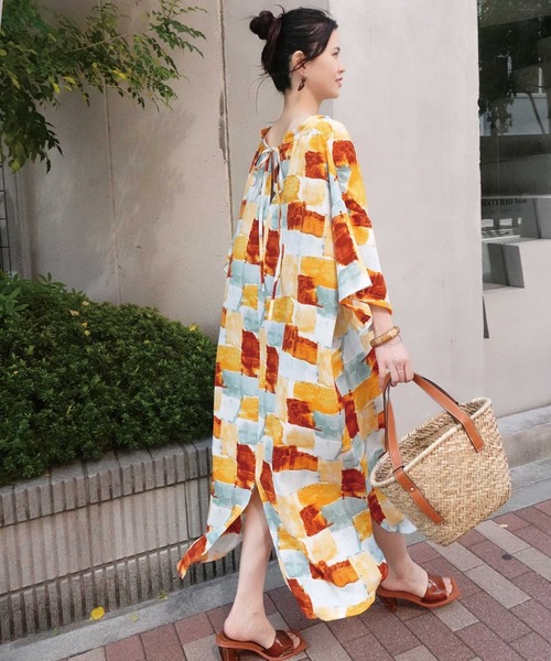 CORNERS（コーナーズ）の「ペイント柄オーバーサイズシャツワンピース（シャツワンピース・レディース・オレンジ・L/M）」の14枚目の写真