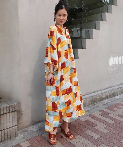 CORNERS（コーナーズ）の「ペイント柄オーバーサイズシャツワンピース（シャツワンピース・レディース・オレンジ・L/M）」の7枚目の写真