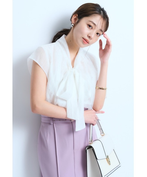 JUSGLITTY（ジャスグリッティー）の「プチラメドット半袖
