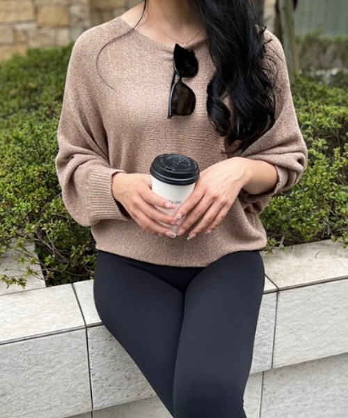 MODE ROBE（モードローブ）の「ドルマンサマーニット（ニット/セーター・レディース・ブラック/ベージュ/ブラウン/アイボリー/カーキ・FREE）」の6枚目の写真