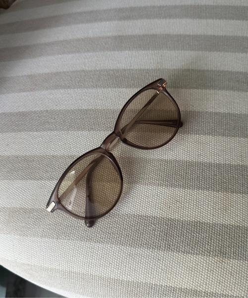 lawgy(ラウジー)の「combination boston sunglasses / コンビネーションボストンサングラス(サングラス・レディース・ブラック/グレー/ブラウン/ベージュ・FREE)」の3枚目の写真