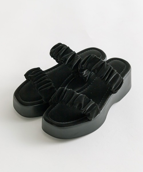 OLIVE des OLIVE（オリーブデオリーブ）の「クシュクシュサンダル（サンダル・レディース・ブラック/アイボリー/シルバー・SMALL/MEDIUM/LARGE）」の3枚目の写真