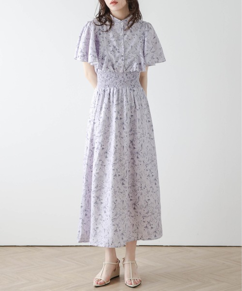 AMELY(エミリー)の「小花柄ラッフルフリルワンピース(ワンピース・レディース・ブルー/アイボリー・L/M)」の4枚目の写真
