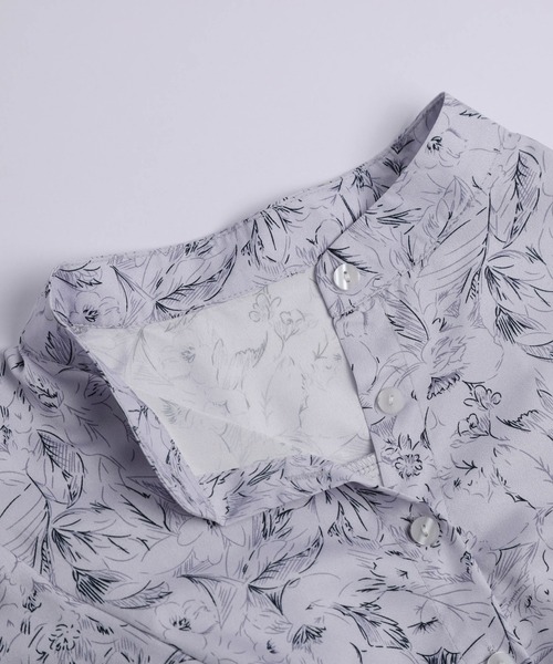 AMELY(エミリー)の「小花柄ラッフルフリルワンピース(ワンピース・レディース・ブルー/アイボリー・L/M)」の22枚目の写真