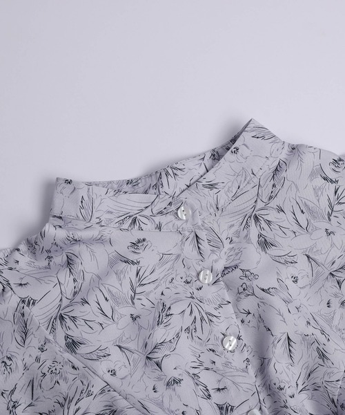 AMELY(エミリー)の「小花柄ラッフルフリルワンピース(ワンピース・レディース・ブルー/アイボリー・L/M)」の21枚目の写真
