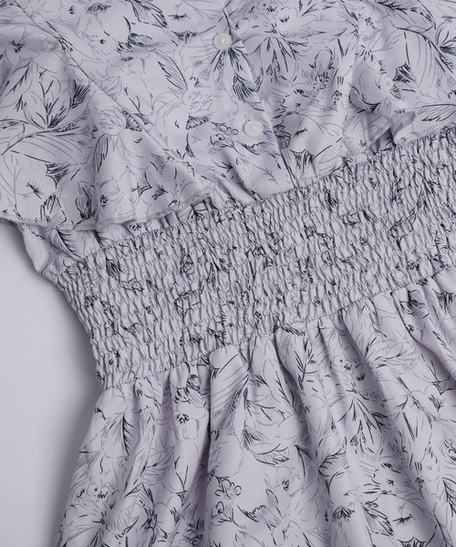AMELY(エミリー)の「小花柄ラッフルフリルワンピース(ワンピース・レディース・ブルー/アイボリー・L/M)」の14枚目の写真