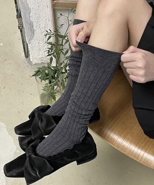 BARELY BLUE(ベアリーブルー)の「【 BARELY BLUE / ベアリーブルー 】 ロング リブ ストライプ ソックス(ソックス/靴下・レディース・ホワイト/ライトグレー/チャコールグレー/ブラック・FREE)」の5枚目の写真