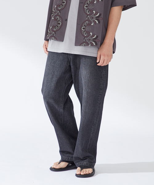 WIDE STRAIGHT DENIM PANTS（デニムパンツ）｜B.C STOCK（ベーセーストック）