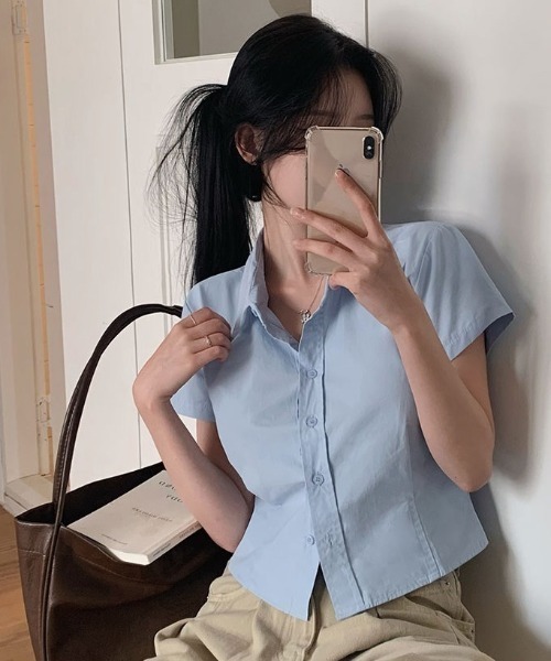 BEIDELLI（ベイデリー）の「[BELLIDE MADE] 4ピンタッククロップド半袖シャツ（シャツ/ブラウス・レディース・ブラック/スカイブルー/ネイビー/ホワイト/ピンク・FREE）」の9枚目の写真