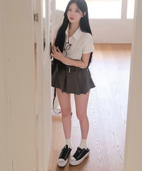 BEIDELLI（ベイデリー）の「[BELLIDE MADE] 4ピンタッククロップド半袖シャツ（シャツ/ブラウス・レディース・ブラック/スカイブルー/ネイビー/ホワイト/ピンク・FREE）」の13枚目の写真