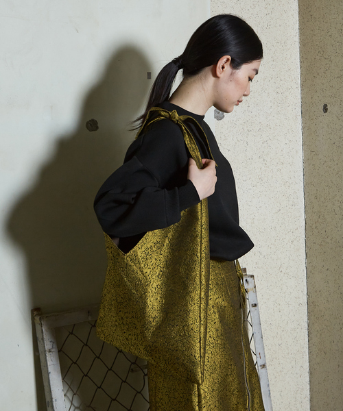 NOMINE(ノミネ)の「ジャガード バッグ(トートバッグ・レディース・マスタード/ブラウン/ブラック・フリー)」の18枚目の写真
