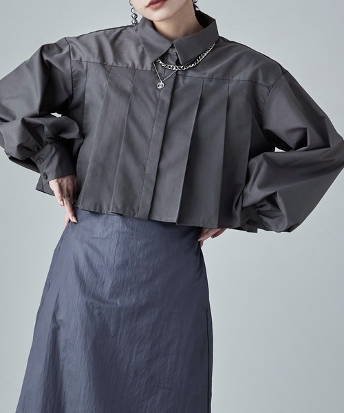 etoll.（エトル）の「タックプリーツボリュームスリーブシャツ（シャツ/ブラウス・レディース・ホワイト/グレー/ブルー/ブラック・M）」の18枚目の写真