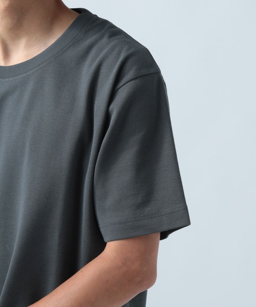 BAYFLOW(ベイフロー)の「ベーシックフライス半袖Tシャツ(Tシャツ/カットソー・メンズ・チャコールグレー/ブラック/オフホワイト・MEDIUM/LARGE)」の12枚目の写真