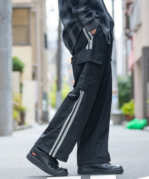 Red Cap Girl（レッドキャプガール）の「【a-r】〔RedCapGirl/レッドキャップガール〕フロント刺繍 サイドライン ナイロンカーゴパンツ（カーゴパンツ・メンズ・ネイビー/ブラック/カーキ・MEDIUM/LARGE）」の8枚目の写真