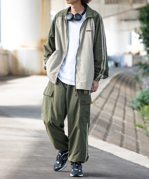 Red Cap Girl（レッドキャプガール）の「【a-r】〔RedCapGirl/レッドキャップガール〕フロント刺繍 サイドライン ナイロンカーゴパンツ（カーゴパンツ・メンズ・ネイビー/ブラック/カーキ・MEDIUM/LARGE）」の17枚目の写真