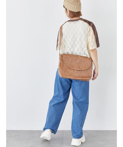 ehka sopo(エヘカソポ)の「ヴィンテージライクショルダーバッグ(ハンドバッグ・レディース・ブラック/ブラウン/キャメル・F)」の22枚目の写真