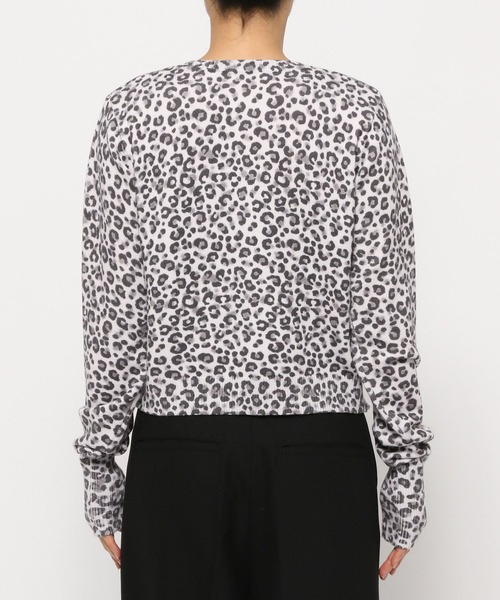 LEPSIM（レプシィム）の「【FOR I SERIES】5ゲージアニマル柄ニットカーディガン　151270（カーディガン/ボレロ・レディース・グレー/ベージュ・FREE）」の5枚目の写真