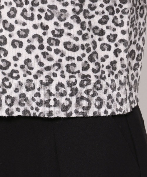 LEPSIM（レプシィム）の「【FOR I SERIES】5ゲージアニマル柄ニットカーディガン　151270（カーディガン/ボレロ・レディース・グレー/ベージュ・FREE）」の8枚目の写真