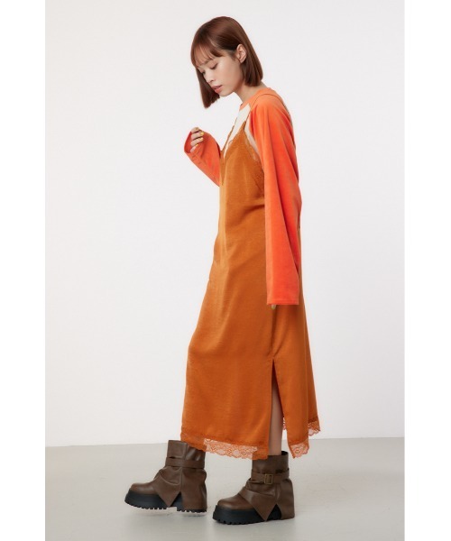 RODEO CROWNS WIDE BOWL（ロデオクラウンズワイドボウル）の「サテンレースキャミワンピース（ワンピース・レディース・グレー/ブラック/オレンジ・FREE）」の9枚目の写真