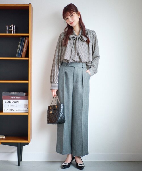 index(インデックス)の「《5color/XS-LLsize》レイヤードボウタイブラウス【洗濯機洗い可/イージーアイロン】(シャツ/ブラウス・レディース・オフホワイト/ブラック系7/ダークブラウン/ベージュ系その他4/ブラック系・34/36/38/40/42)」の7枚目の写真