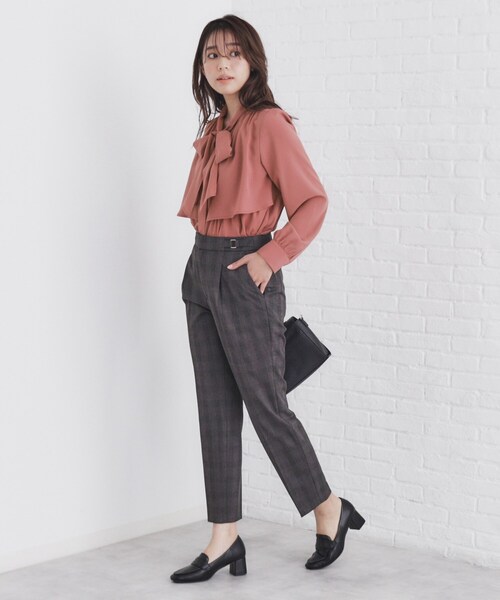 index(インデックス)の「《5color/XS-LLsize》レイヤードボウタイブラウス【洗濯機洗い可/イージーアイロン】(シャツ/ブラウス・レディース・オフホワイト/ブラック系7/ダークブラウン/ベージュ系その他4/ブラック系・34/36/38/40/42)」の14枚目の写真