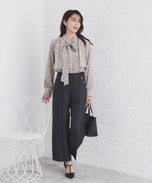 index(インデックス)の「《5color/XS-LLsize》レイヤードボウタイブラウス【洗濯機洗い可/イージーアイロン】(シャツ/ブラウス・レディース・オフホワイト/ブラック系7/ダークブラウン/ベージュ系その他4/ブラック系・34/36/38/40/42)」の21枚目の写真
