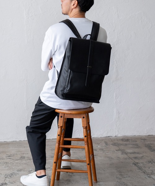 VitaFelice(ヴィータフェリーチェ)の「ユニセックスビジネスリュックサック(バックパック/リュック・メンズ・ブラック/ダークブラウン/ダークグレー・FREE)」の7枚目の写真