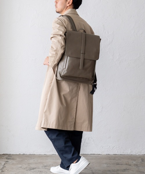 VitaFelice(ヴィータフェリーチェ)の「ユニセックスビジネスリュックサック(バックパック/リュック・メンズ・ブラック/ダークブラウン/ダークグレー・FREE)」の14枚目の写真