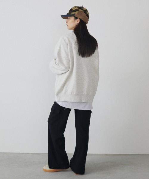 MERLOT（メルロー）の「オーバーサイズラインドッグプリントスウェット（スウェット・レディース・グレー系その他/ホワイト系その他2/ホワイト系その他/グレー系その他2・FREE）」の15枚目の写真