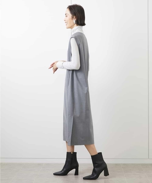 MICHEL KLEIN（ミッシェル・クラン）の「［機能性素材］Vネックミルドワンピース(WEB限定カラーあり)（ワンピース・レディース・グレー/ブラック/ベージュ・38）」の7枚目の写真