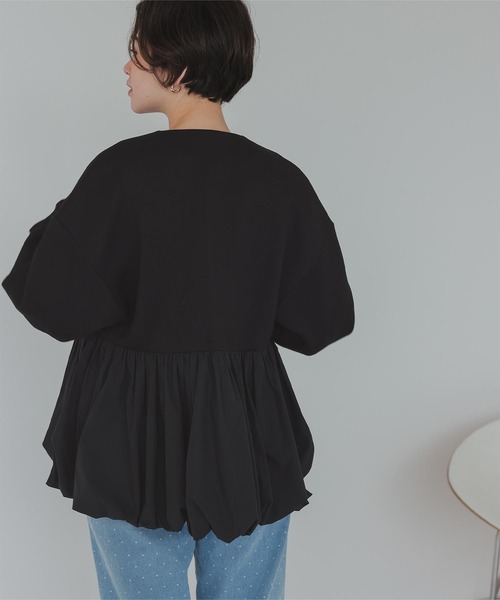 titivate（ティティベイト）の「ドッキングペプラムブルゾン（ブルゾン・レディース・グレイッシュベージュ/ブラック/ライトカーキ・L/M/S）」の13枚目の写真