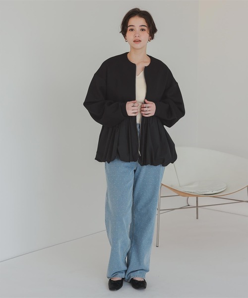 titivate（ティティベイト）の「ドッキングペプラムブルゾン（ブルゾン・レディース・グレイッシュベージュ/ブラック/ライトカーキ・L/M/S）」の12枚目の写真