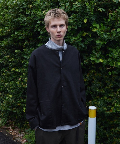 rehacer（レアセル）の「rehacer : Round Arc Cardigan / ラウンド アーク カーディガン（カーディガン/ボレロ・メンズ・ブラック/カーキ・SMALL/MEDIUM/LARGE/X-LARGE）」の21枚目の写真
