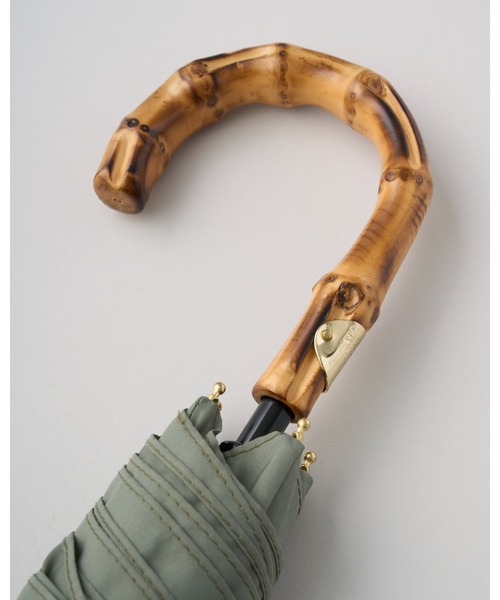 Traditional Weatherwear（トラディショナルウェザーウェア）の「FOLDING BAMBOO MINI（折りたたみ傘・レディース・ブラック/ベージュ系/グリーン系その他・F）」の14枚目の写真