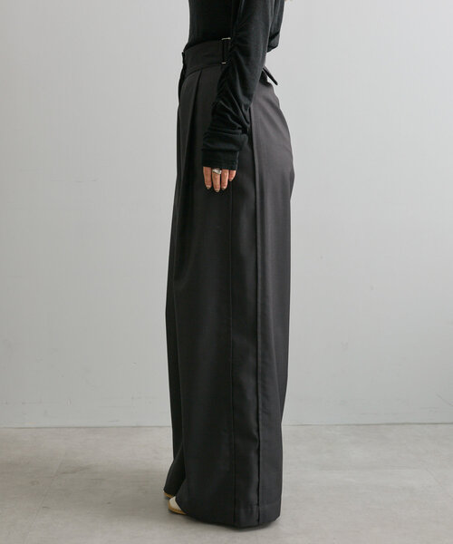 mline（エムライン）の「[mline]サイドベルトスラックス（その他パンツ・レディース・ベージュ/チャコールグレー/ブラウン・2/1）」の14枚目の写真