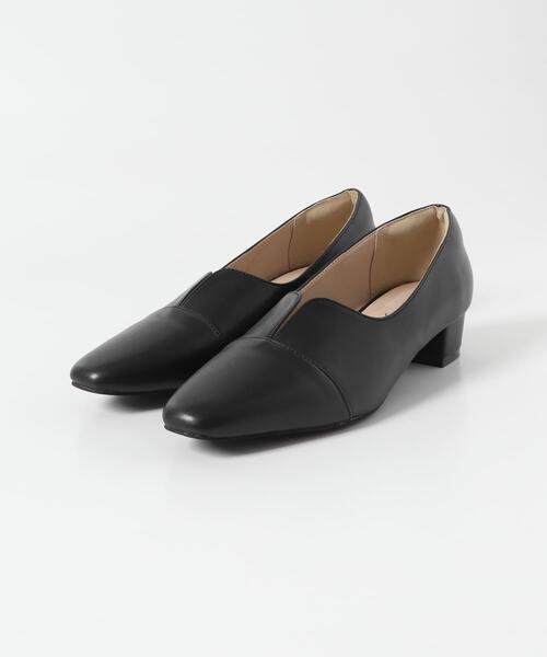 URBAN RESEARCH Sonny Label(アーバンリサーチサニーレーベル)の「Vカットローヒールパンプス(パンプス・レディース・ブラック/アイボリー/シルバー・SMALL/MEDIUM/LARGE)」の13枚目の写真