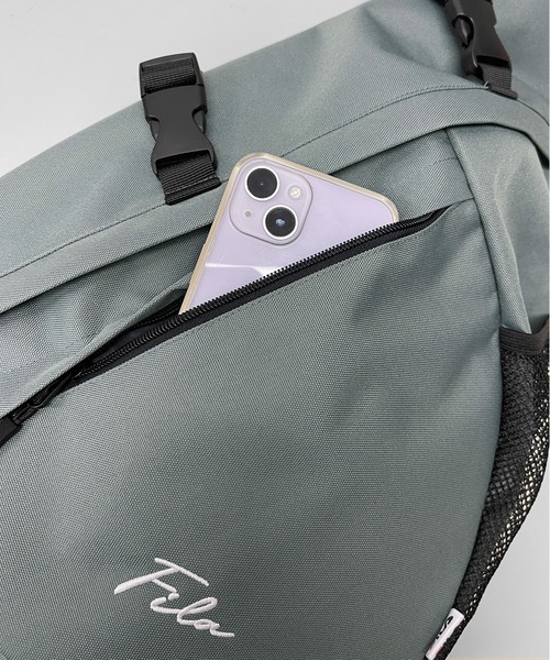 FILA（フィラ）の「FILA フィラ ブランド ロゴ 筆記体 刺繍 軽量 ワンショルダー ショルダーバッグ ボディバッグ 約25L（ボディバッグ/ウエストポーチ・メンズ・グレー/ブラック/アイボリー・FREE）」の15枚目の写真