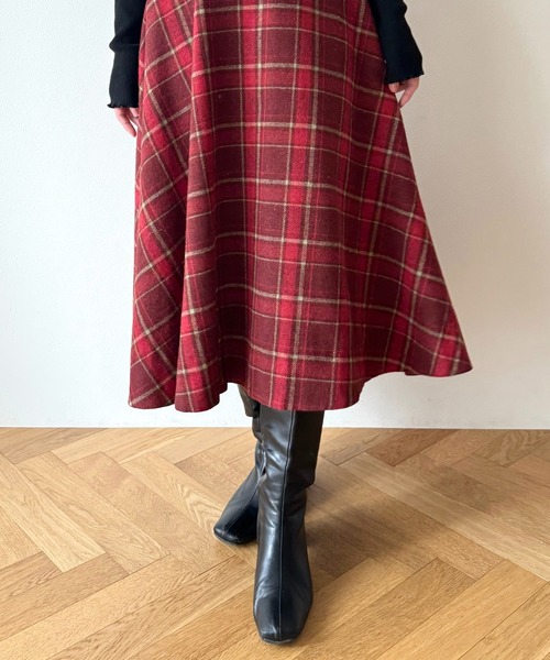 DEICY(デイシー)の「チェックフレアスカート(スカート・レディース・レッド/ブルー・0/1)」の11枚目の写真