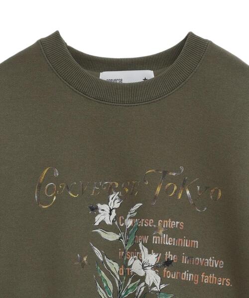 CONVERSE TOKYO（コンバーストウキョウ）の「【限定展開】LILY FLOWER PRINT SWEAT（スウェット・レディース・オリーブ/ブラック/杢グレー・MEDIUM/SMALL）」の11枚目の写真