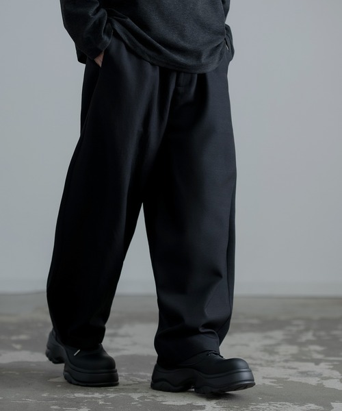 improves（インプローブス）の「ワイド タック カーブパンツ（スラックス・メンズ・グレー/ブラック/グレイッシュベージュ/ブラウン・SMALL/MEDIUM/LARGE）」の9枚目の写真