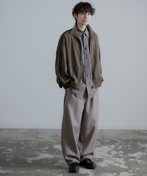 improves（インプローブス）の「ワイド タック カーブパンツ（スラックス・メンズ・グレー/ブラック/グレイッシュベージュ/ブラウン・SMALL/MEDIUM/LARGE）」の6枚目の写真