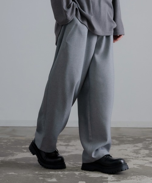 improves（インプローブス）の「ワイド タック カーブパンツ（スラックス・メンズ・グレー/ブラック/グレイッシュベージュ/ブラウン・SMALL/MEDIUM/LARGE）」の18枚目の写真