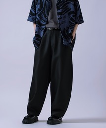 improves（インプローブス）の「ワイド タック カーブパンツ（スラックス）」