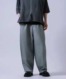 improves（インプローブス）の「ワイド タック カーブパンツ（スラックス）」