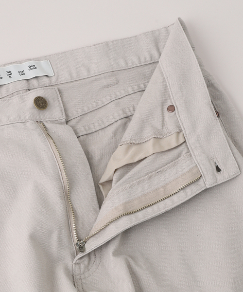 bal（バル）の「【BAL / バル】LOOSE FIT DUCK 5P JEAN BAL-215 6（デニムパンツ・メンズ・アイボリー・1/2）」の5枚目の写真