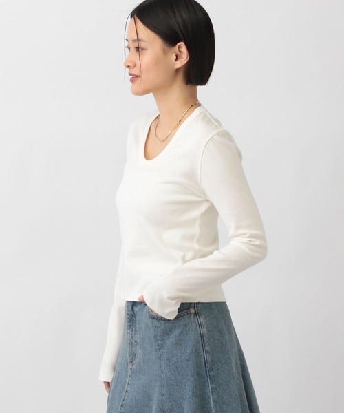 A part by(アパートバイ)の「ULTIMA Uネックプルオーバーロングスリーブ(Tシャツ/カットソー・レディース・オフホワイト/ブラック/ライトベージュ・FREE)」の10枚目の写真