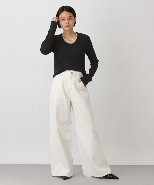 A part by(アパートバイ)の「ULTIMA Uネックプルオーバーロングスリーブ(Tシャツ/カットソー・レディース・オフホワイト/ブラック/ライトベージュ・FREE)」の7枚目の写真